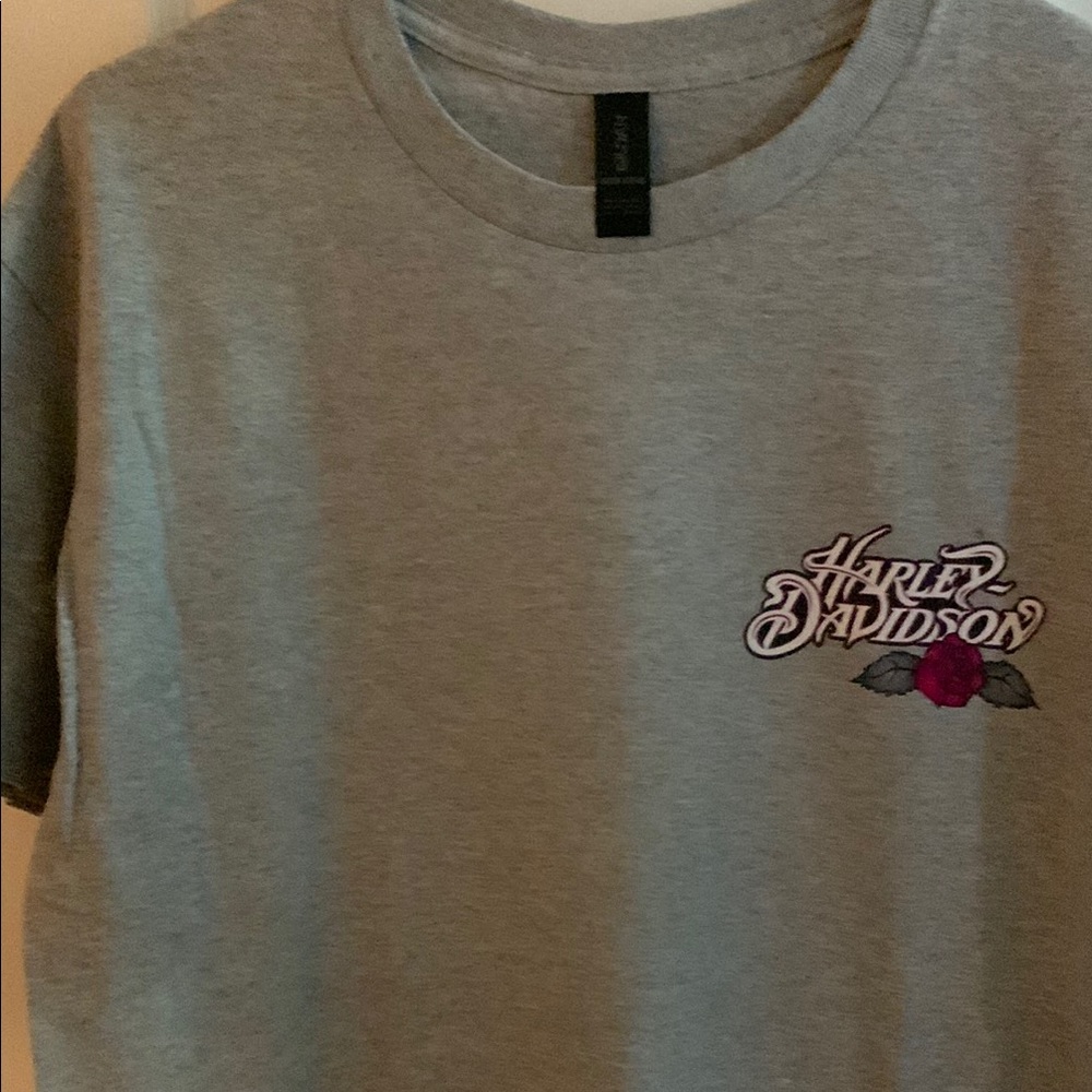Harley Davidson Gray T-Shirt with Pink Logo